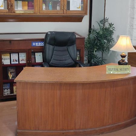 New Delhi Ymca Tourist Hostel Esterno foto