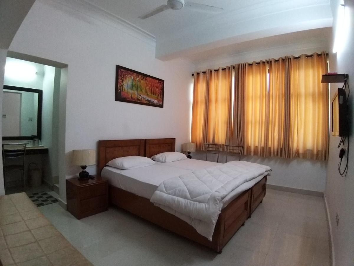 New Delhi Ymca Tourist Hostel Esterno foto