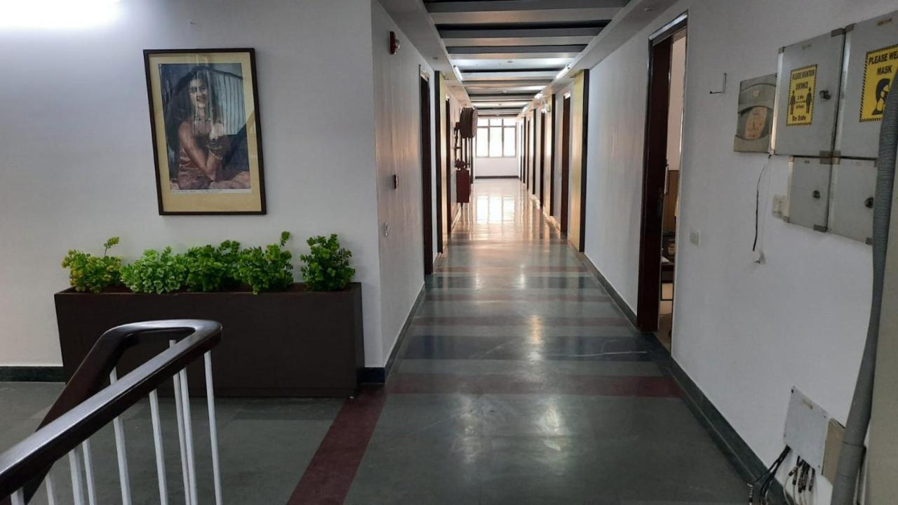 New Delhi Ymca Tourist Hostel Esterno foto