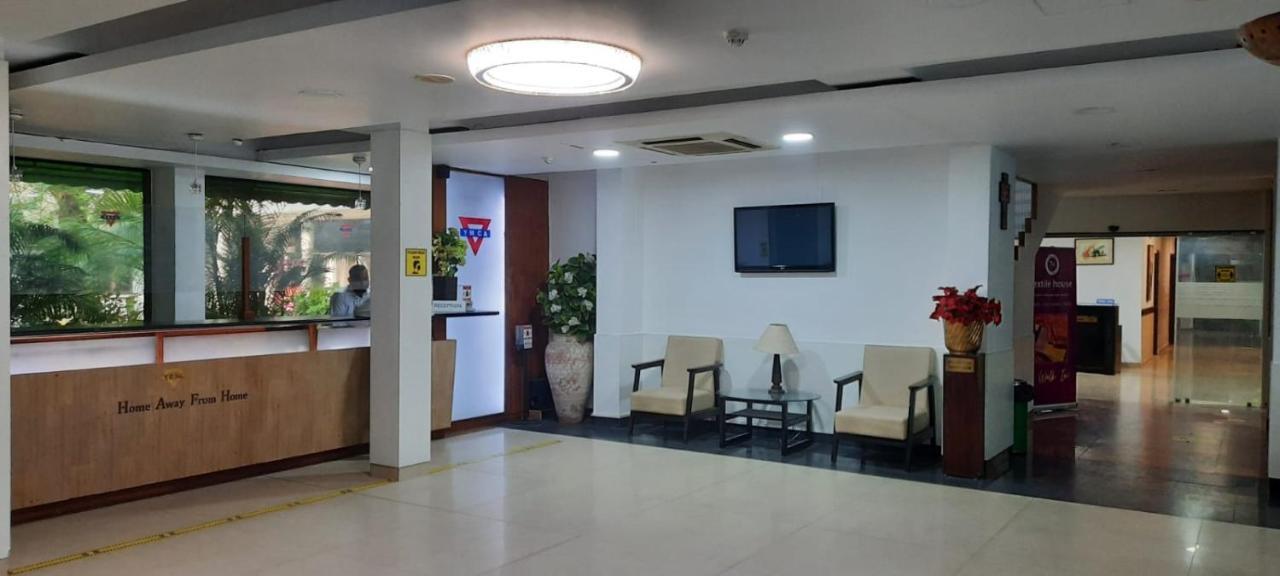 New Delhi Ymca Tourist Hostel Esterno foto