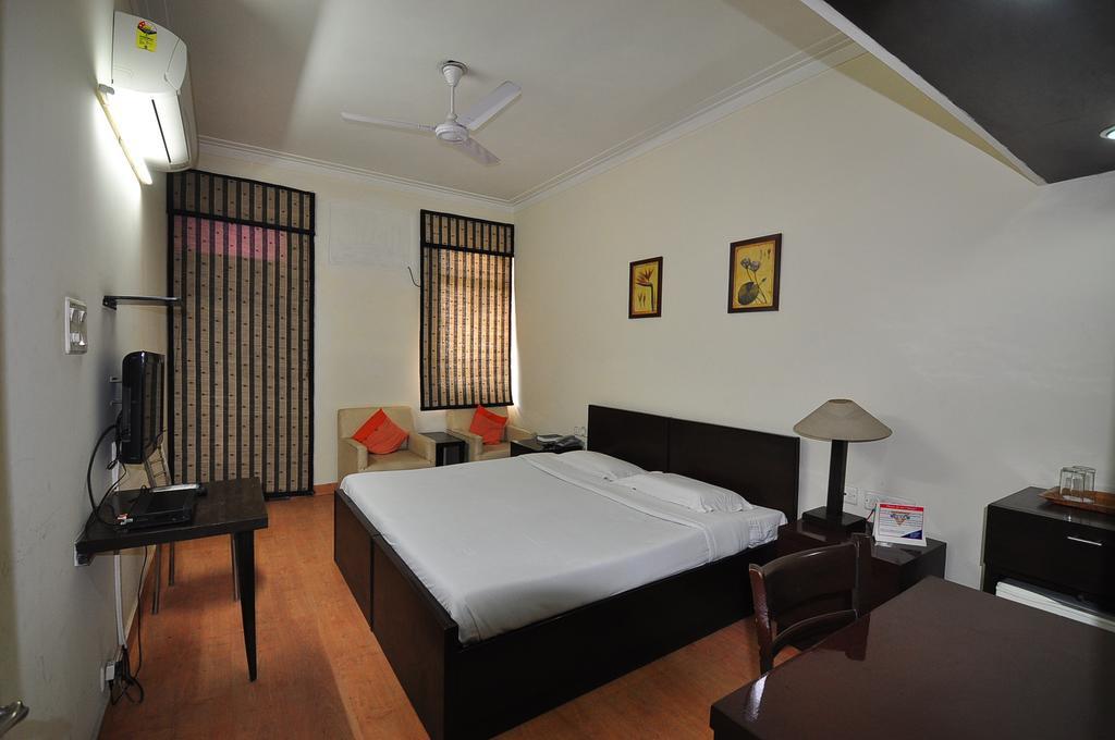 New Delhi Ymca Tourist Hostel Esterno foto